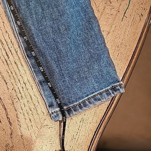 Jessica Simpson maternity jeans XS skin firming jeans - Picture 9 of 15